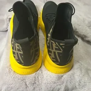 Size 7 men’s Fendi shoe black and yellow in great condition. Fendi | Shoes | Size 7 Mens Fendi Shoe Black And Yellow In  main image 4